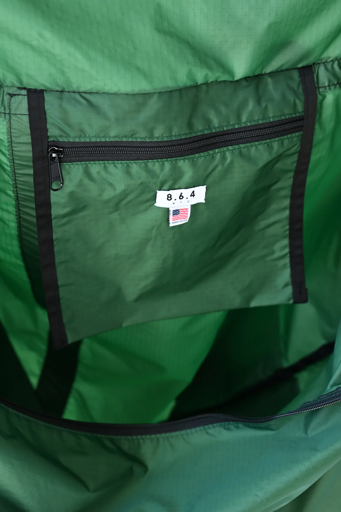 8.6.4: Nylon Weekender Bag - Forest/Black