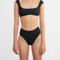 Araks: Ulla Solid Bikini Bottom - Black