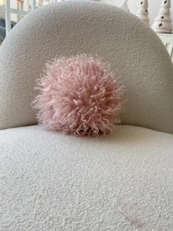 Belgin K.: Faux Lamb Fur Ball 6" - Pink