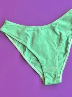 Calomel: Saya Brief - Mint