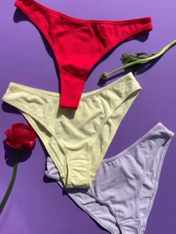 Calomel: Saya Brief - Pale