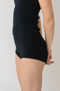 Calomel: Sumaq Short - Black