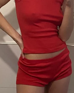 Calomel: Sumaq Short - Red