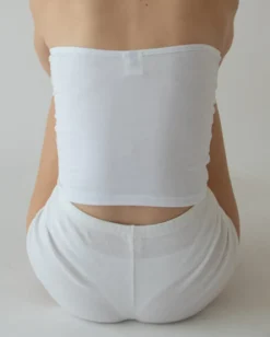 Calomel: Sumaq Short - White