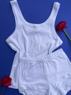 Calomel: Sumaq Short - White