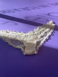 Clare Bare: Oleander Bloomer - Ivory