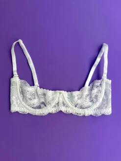 Clo: Fortuna Abierto Half Cup Bra - White