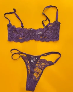 Clo: Fortuna Lace Adjustable String Thong - Plum Purple