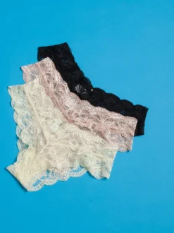 Clo: Fortuna Lace Cheeky Boyshort - Black