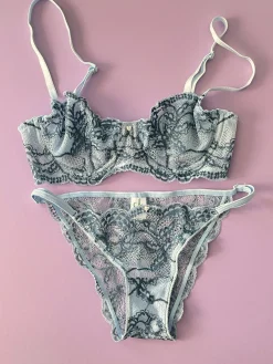 Clo: Fortuna Lace Demi Underwire Bra - Imperial Blue