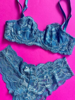 Clo: Fortuna Lace Demi Underwire Bra - 34DD, 36D