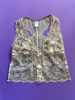 Clo: Fortuna Lace Racerback Vest - White Storm