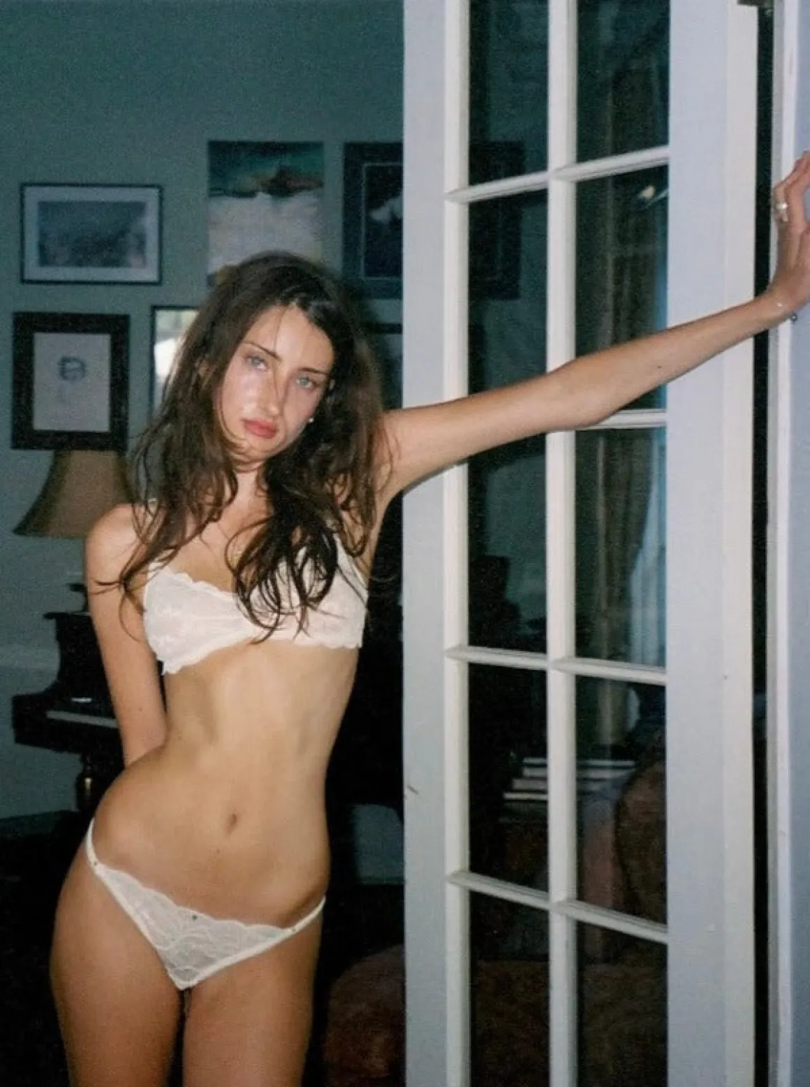 Clo: Fortuna Lace String Bikini - White