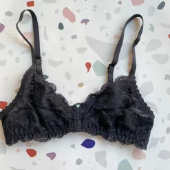 Clo: Fortuna Lace Wireless Soft Bra - Black