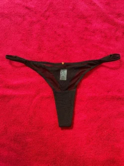 Clo: Malla Adjustable Thong - Black