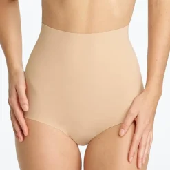 Commando: Classic Control Brief - Beige