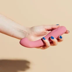 Dame: Arc G-Spot Vibrator - Plum