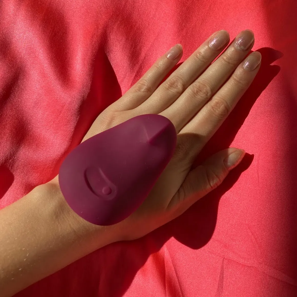 Dame: Pom Flexible Toy