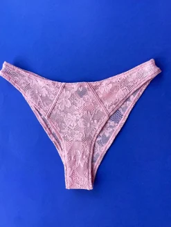 Fleur du Mal: Le Stretch Lace Cheeky - Bisou