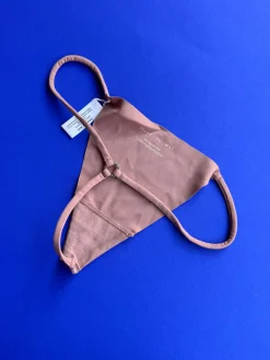 Fleur du Mal: Le Stretch Multifit Micro G-String - Tan