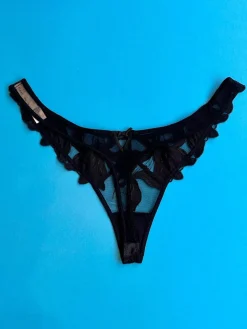 Fleur du Mal: Lily Embroidery Lace Thong - Black