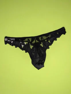 Fleur du Mal: Lily Lace Cupped Thong - Black