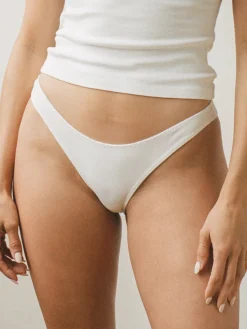 Gil Rodriguez: French 100 Brief - White