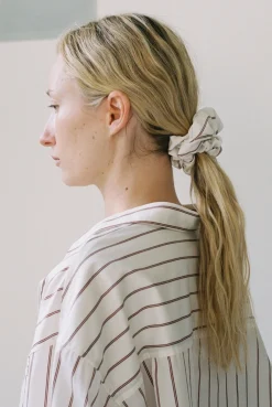 Gil Rodriguez: Scrunchie