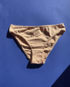 Huit: Biotiful Organic Cotton Brief - Blush