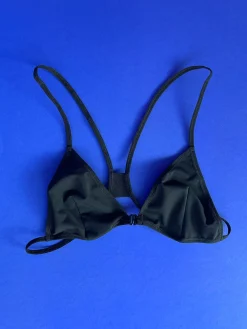 La Fille d'O: Can Thrill Triangle Bikini Top - Black