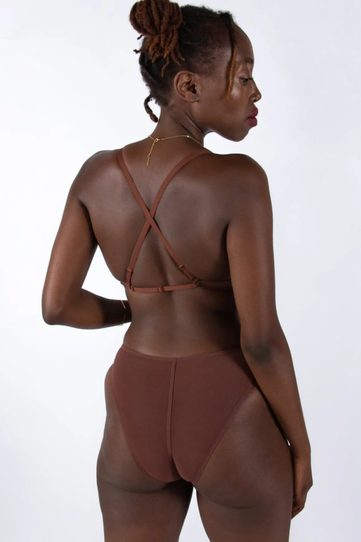 La Fille d'O: Savage High-Cut Brief - Chocolate