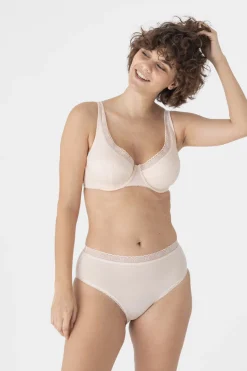 Maison Lejaby: La Petite Underwire Bra - 30F, 32F