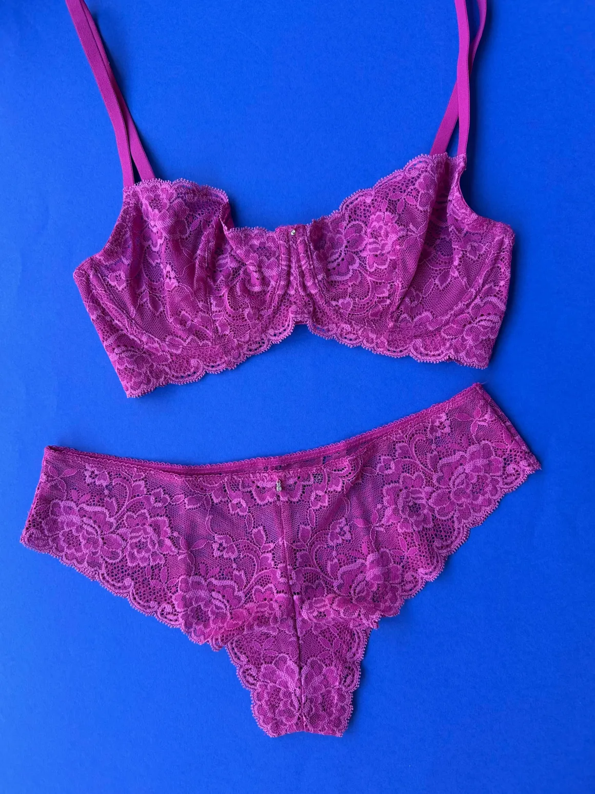 Montelle: Muse Full Cup Lace Bra - E-H Cups Only