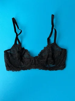 Natori: Heavenly Convertible Balconette Bra - Black