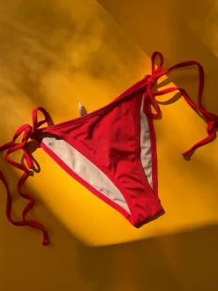 Nu Swim: EXCLUSIVE Tie Side Bikini Bottom - XS, L