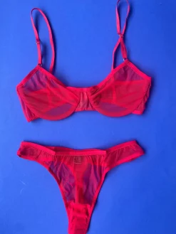 Only Hearts: Whisper Thong - Tango Red