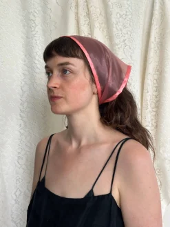 Room Shop: Frankie Sheer Headscarf - Peach