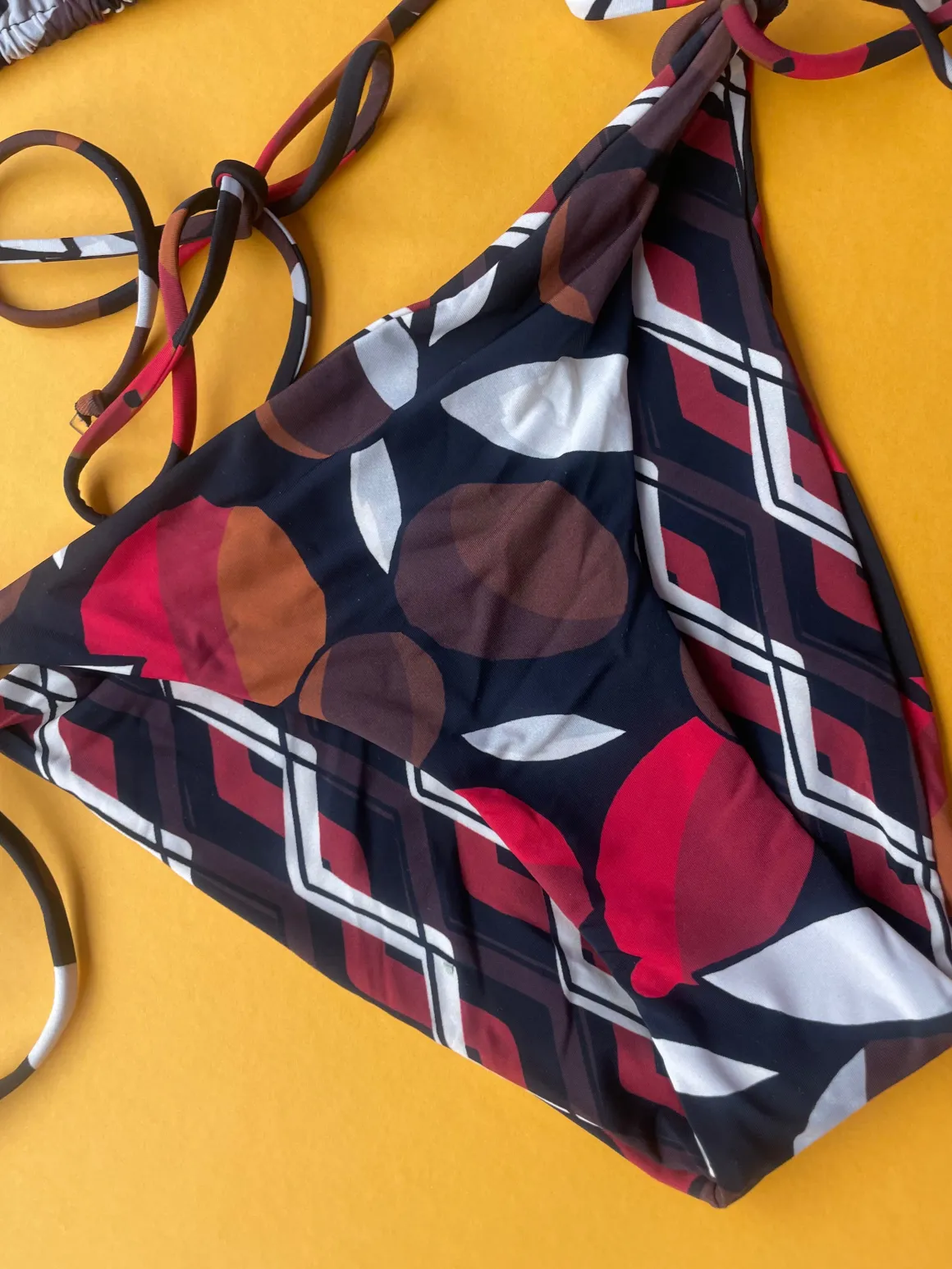 Siyu: Selma Reversible Tie Side Bikini Bottom - L, XL