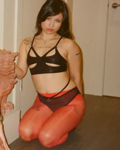 The End: Automatic Cutout Bralette - Black