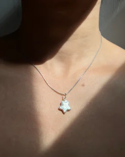 The Good Universe: Superstar Pearl Charm - Sterling Silver
