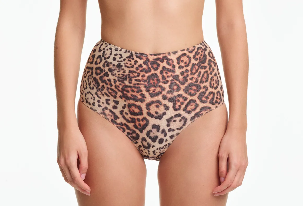 Yasmine Eslami: Rita Bikini Bottom - Leopard